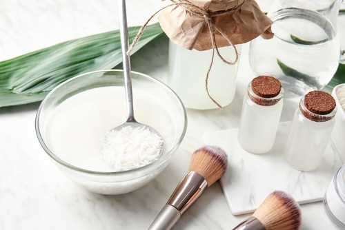 Ways to Disinfect Your Makeup Brushes 